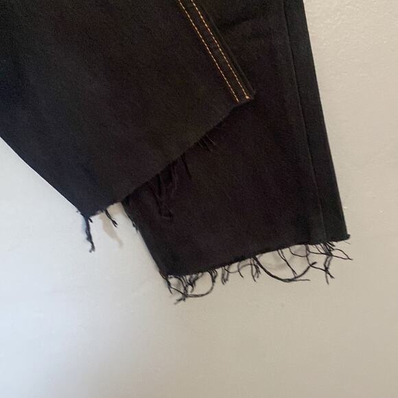 RE/DONE x LEVI’s Slim Leg High Rise Stove Pipe Jean Black Denim NWT Grunge 24 0 - Picture 8 of 14